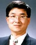 대학교수인 변종석의 대표 이미지