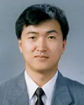 대학교수인 김동엽의 대표 이미지