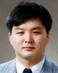 신경외과의사, 대학교수인 김영보의 대표 이미지