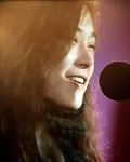 가수인 손지연의 대표 이미지