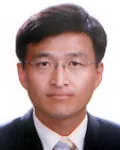 연구인인 백영준의 대표 이미지