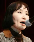 대학교수인 윤행순의 대표 이미지