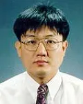(전직)방사선과의사, (전직)대학교수인 나동규의 대표 이미지