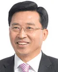 국회의원인 김춘진의 대표 이미지