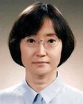 대학교수, 소아과의사인 이연경의 대표 이미지
