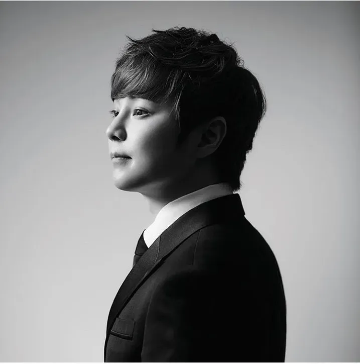 마술사인 최현우의 대표 이미지