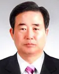 국영기업인, (전직)행정공무원인 김옥기의 대표 이미지