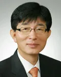대학총장, (전직)행정공무원인 이은우의 대표 이미지