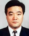 흉부외과의사, 대학교수인 김길동의 대표 이미지