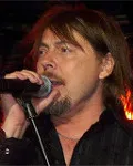 가수인 Don Dokken의 대표 이미지