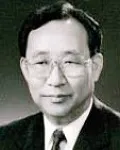 문화평론가, 대학교수, (전직)신문인인 김영화의 대표 이미지