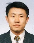 대학교수인 윤호규의 대표 이미지