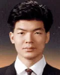 대학교수인 신중훈의 대표 이미지