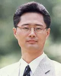 대학교수인 백훈의 대표 이미지