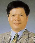 대학교수인 손동권의 대표 이미지