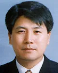 대학교수인 유병수의 대표 이미지