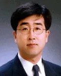 대학교수인 강연준의 대표 이미지