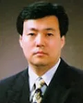 대학교수인 서윤호의 대표 이미지