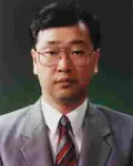 대학교수인 이수철의 대표 이미지