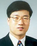 대학교수인 조현보의 대표 이미지