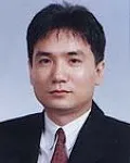 보험인인 유용주의 대표 이미지