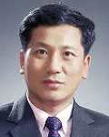 대학교수인 정회경의 대표 이미지