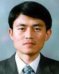 대학교수인 김양곡의 대표 이미지