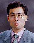 대학교수인 장시웅의 대표 이미지