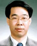 대학교수인 백광현의 대표 이미지
