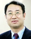 변호사, (전직)검사인 윤상일의 대표 이미지
