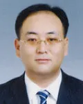 변호사, (전직)검사인 조재호의 대표 이미지