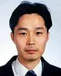(전직)내과의사인 박승철의 대표 이미지