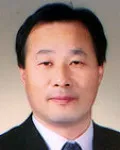 대학교수인 이진덕의 대표 이미지