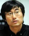 대학교수, 평론가인 이택광의 대표 이미지