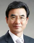 대학교수인 신명곤의 대표 이미지
