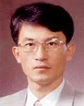 대학교수인 윤병남의 대표 이미지