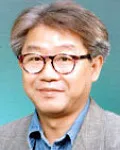 대학교수인 허영록의 대표 이미지