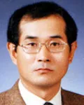 증권인인 이석중의 대표 이미지
