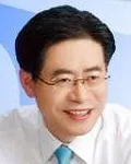 변호사, (전직)판사인 김성환의 대표 이미지