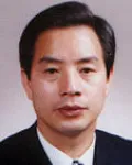 대학교수인 하윤수의 대표 이미지