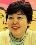 영화감독인 이데 요코의 대표 이미지