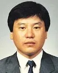 변호사, (전직)판사인 이성오의 대표 이미지