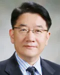 대학교수인 백웅기의 대표 이미지