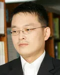 시인인 서동균의 대표 이미지