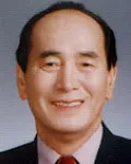 (전직)기초단체장, (전직)행정공무원인 이근영의 대표 이미지