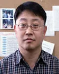 대학교수인 이학준의 대표 이미지