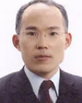 대학교수, (전직)변호사, (전직)공인회계사인 김성균의 대표 이미지
