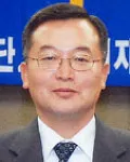 신문기자인 박현수의 대표 이미지