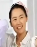 화제인물인 이예림의 대표 이미지