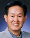 복지기관단체인, (전직)방송인, (전직)예술기관단체인인 이창식의 대표 이미지
